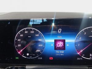 Mercedes-Benz GLA GLA200 Progressive - Image 13