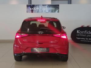 Hyundai i20 1.0T Fluid auto - Image 10