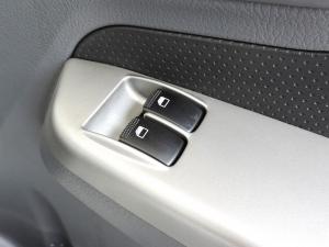 Kia K2500 2.5TD workhorse dropside - Image 12