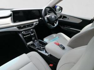 Mahindra XUV700 2.0T AX7 - Image 20