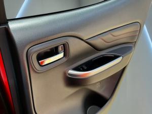 Mitsubishi Triton 2.4DI-D double cab Athlete 4x4 - Image 20