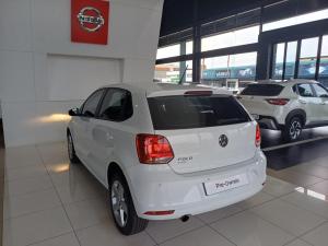 Volkswagen Polo Vivo hatch 1.6 Comfortline auto - Image 5