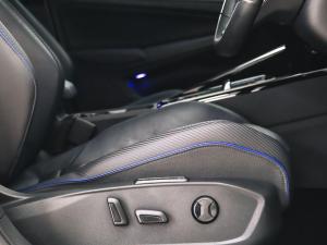 Volkswagen Golf R - Image 17