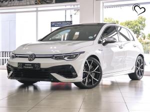 Volkswagen Golf R - Image 1