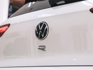 Volkswagen Golf R - Image 8