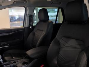 Ford Everest 2.0 BiTurbo XLT - Image 6