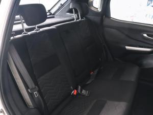 Nissan Magnite 1.0 Turbo Acenta Plus auto - Image 16