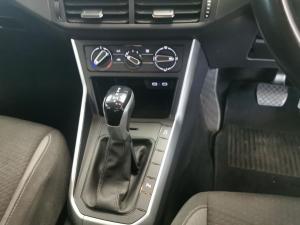 Volkswagen Polo hatch 1.0TSI Life auto - Image 14