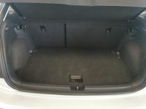 Volkswagen Polo hatch 1.0TSI Life auto - Image 9