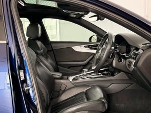 Audi A4 35TFSI Advanced - Image 15