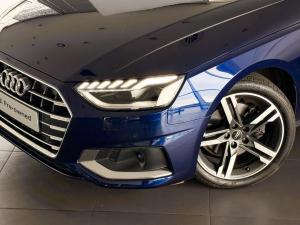 Audi A4 35TFSI Advanced - Image 2
