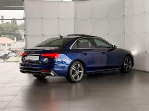 Audi A4 35TFSI Advanced - Image 9