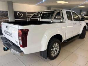 Isuzu D-Max 300 3.0TD Extended cab LX auto - Image 7