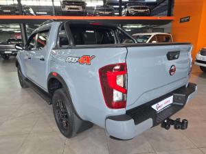 Nissan Navara 2.5DDTI PRO-4X 4X4 automatic D/C - Image 8