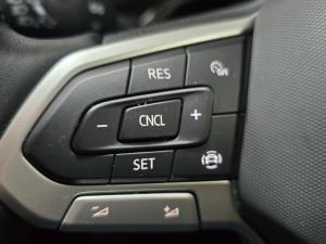 Volkswagen Polo hatch 1.0TSI Life manual - Image 10