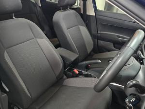 Volkswagen Polo hatch 1.0TSI Life manual - Image 14