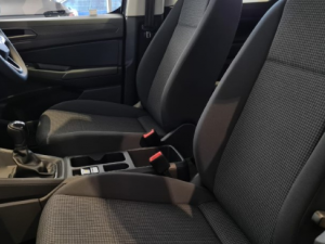 Volkswagen Caddy Kombi 1.6 - Image 14