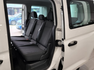 Volkswagen Caddy Kombi 1.6 - Image 21