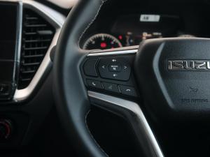 Isuzu D-Max 1.9TD double cab LS auto - Image 16