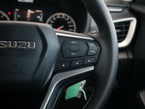 Isuzu D-Max 1.9TD double cab LS auto - Image 18