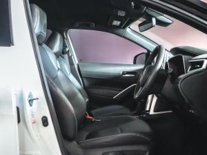 Toyota Corolla Cross 1.8 XR - Image 10