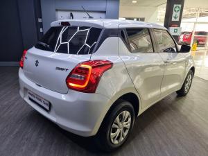 Suzuki Swift 1.2 GL manual - Image 12