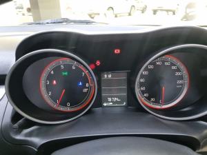 Suzuki Swift 1.2 GL manual - Image 17