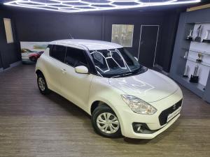 Suzuki Swift 1.2 GL manual - Image 1