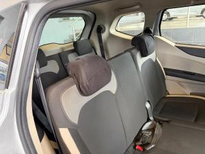 Renault Triber 1.0 Expression - Image 12