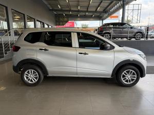 Renault Triber 1.0 Expression - Image 8