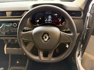 Renault Triber 1.0 Expression - Image 9