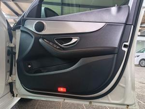 Mercedes-Benz C-Class C180 AMG Line auto - Image 9