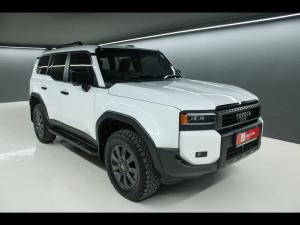 Toyota Land Cruiser Prado 2.8GD VX-R - Image 1