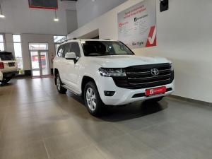Toyota Land Cruiser 300 3.3D GX-R - Image 1