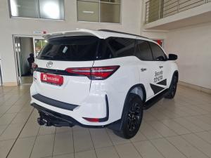 Toyota Fortuner 2.8GD-6 VX - Image 2