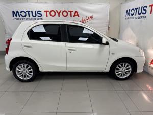 Toyota Etios hatch 1.5 Sprint - Image 3