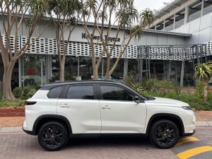 Toyota Urban Cruiser 1.5 XR manual - Image 3