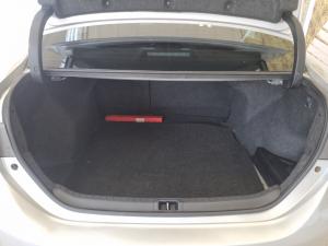 Toyota Corolla 1.4D-4D Prestige - Image 15