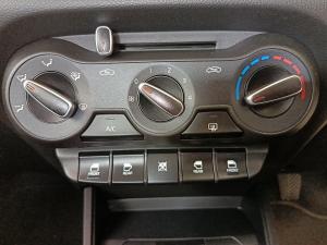 Kia Pegas 1.4 LX manual - Image 15