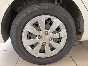 Kia Pegas 1.4 LX manual - Image 20