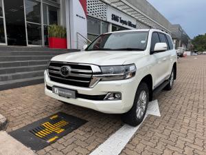 Toyota Land Cruiser 200 4.5D-4D V8 VX-R - Image 19