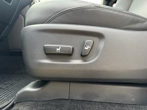 Toyota Land Cruiser Prado 2.8GD VX-L - Image 17