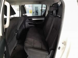 Toyota Hilux 2.4 GD-6 Raider 4X4D/C - Image 12