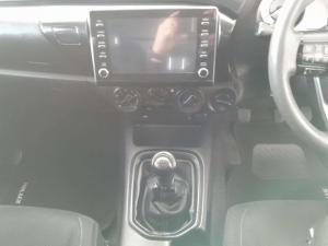 Toyota Hilux 2.4 GD-6 Raider 4X4D/C - Image 16