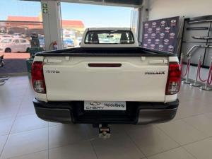 Toyota Hilux 2.4 GD-6 RB SRS/C - Image 4