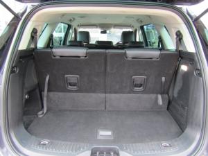 Ford Everest 3.2TDCi 4WD XLT - Image 7