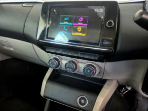 Renault Triber 1.0 Prestige auto - Image 14