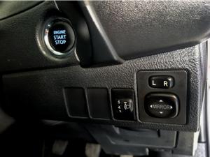 Toyota Corolla Quest 1.8 Plus manual - Image 17