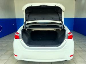 Toyota Corolla Quest 1.8 Plus manual - Image 7