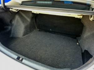 Toyota Corolla Quest 1.8 Plus manual - Image 8